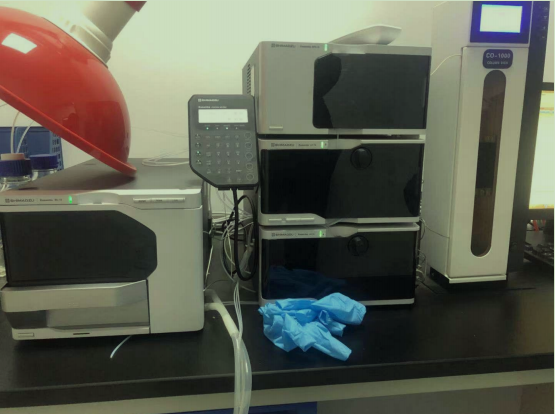 高效液相色谱仪